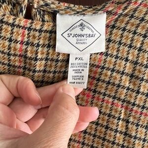 St. John's Bay Houndstooth Top in Tan and Black